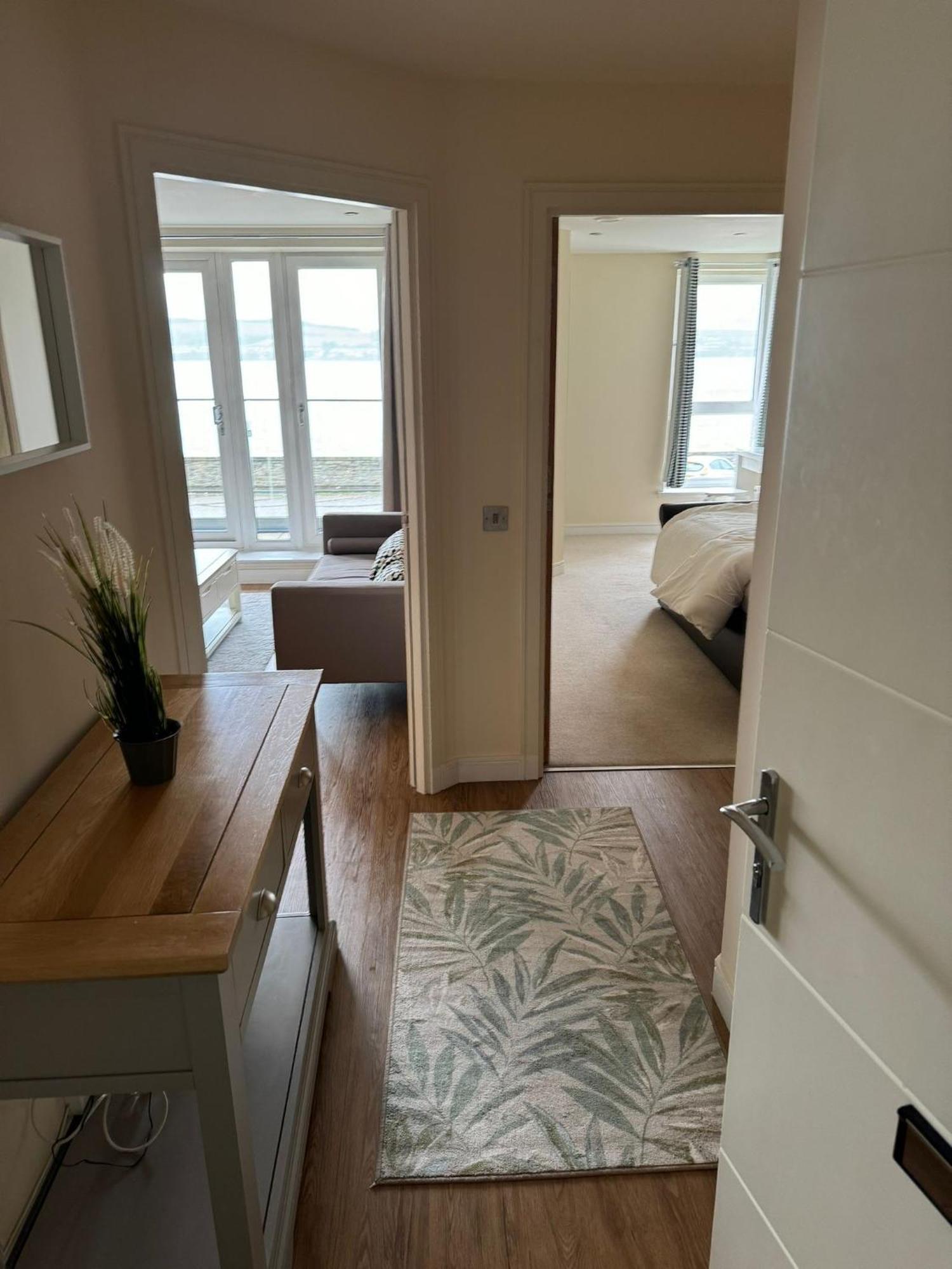 Apartment The Waterfront